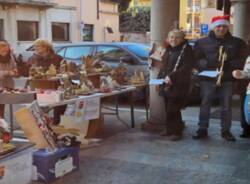 A Cerro Maggiore mercatino natalizio benefico con il Gruppo Alveare e il Corpo Musicale Cittadino