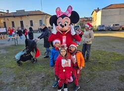 Corsa dei babbi natale a bizzozero