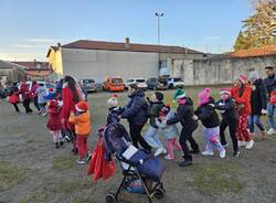 Corsa dei babbi natale a bizzozero