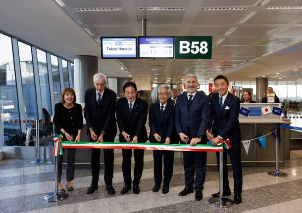 Il primo volo da Milano Malpensa a Tokyo Haneda