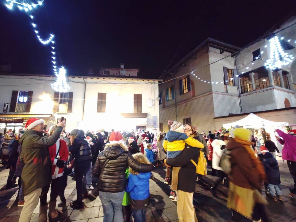 Fiaccolata Castiglione natale 2024
