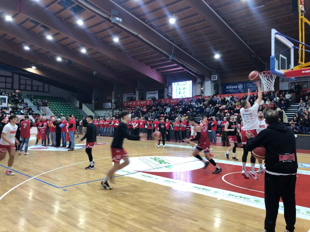 La sfida tra Legnano Basket e San Vendemiano