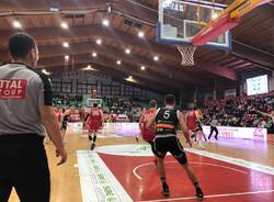 La sfida tra Legnano Basket e San Vendemiano 