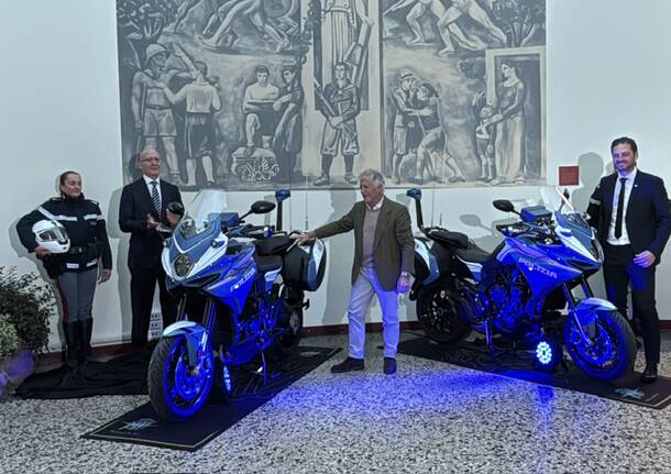 La consegna delle moto MV Agusta alla Polizia di Varese