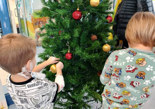 È natale nelle pediatrie della provincia di Varese grazie al Ponte del Sorriso