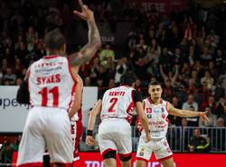 Openjobmetis Varese – EA7 Armani Milano: le foto della partita