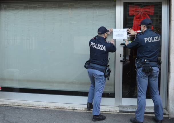 polizia chiusura bar varese
