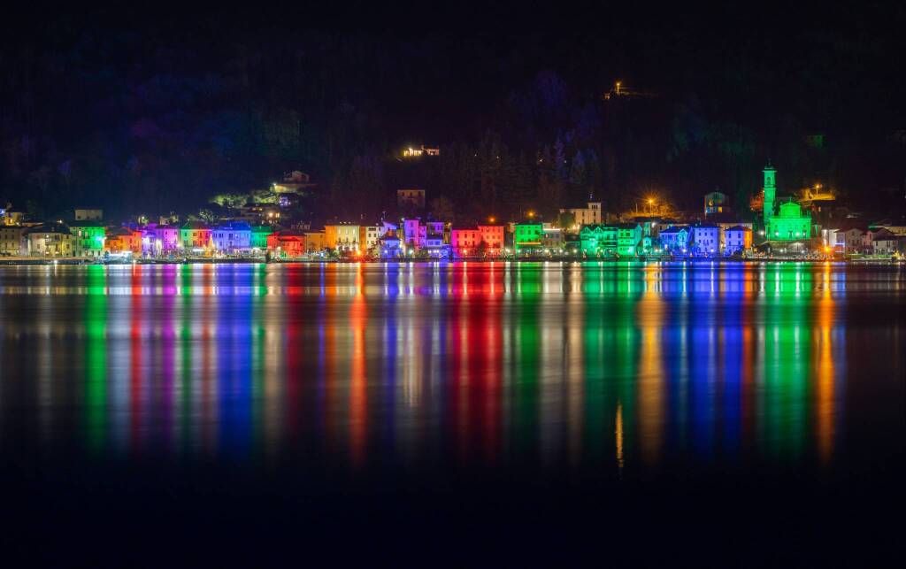 Porto Ceresio della notte di Natale 2024