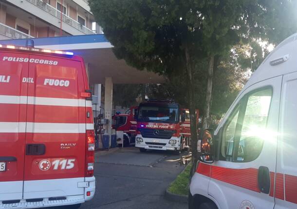 Vigili del fuoco in via Carlo Porta a Legnano