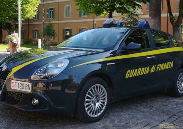 Guardia di Finanza - Auto