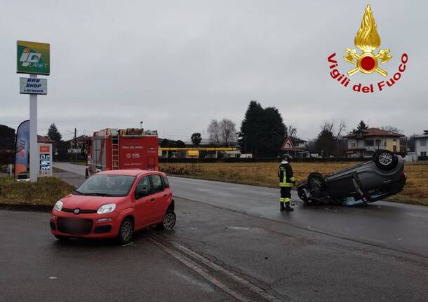 Incidente stradale Cassano Magnago 