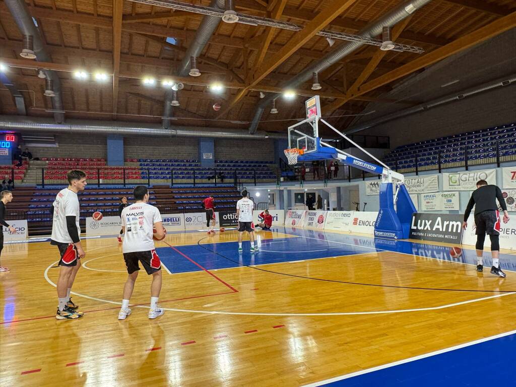 La sfida tra Legnano Basket e Lumezzane 