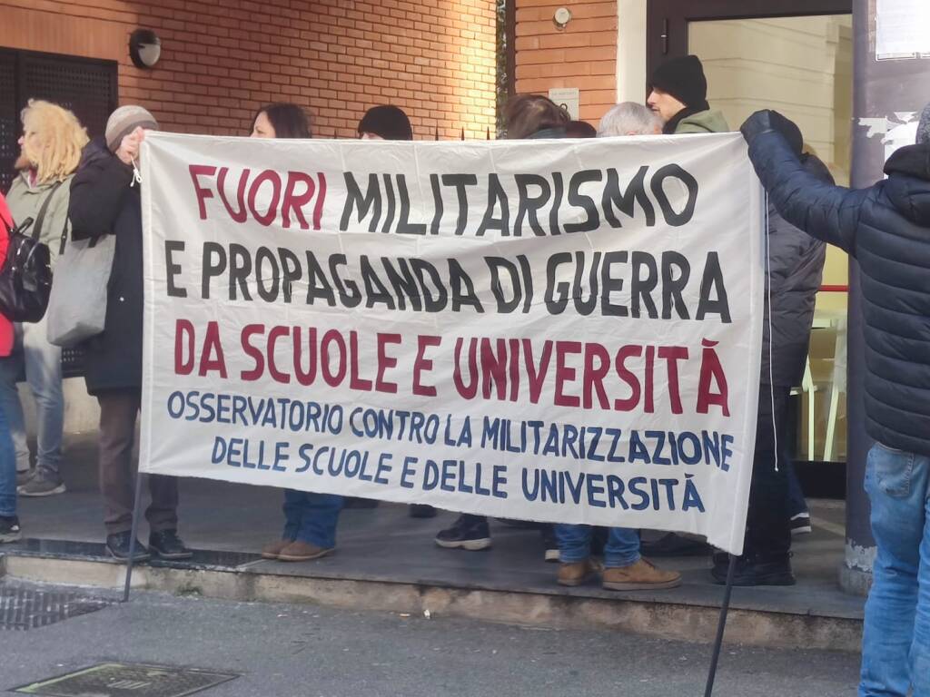 manifestanti gallarate