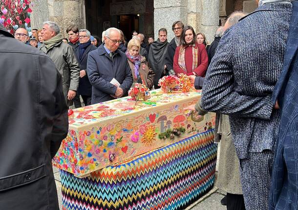 Nella Basilica di Sant'Ambrogio a Milano i funerali di Rosita Missoni