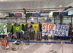 Protesta per i curdi a Malpensa 