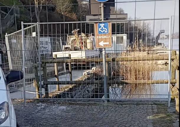 Protesta sul lungolago a Biandronno