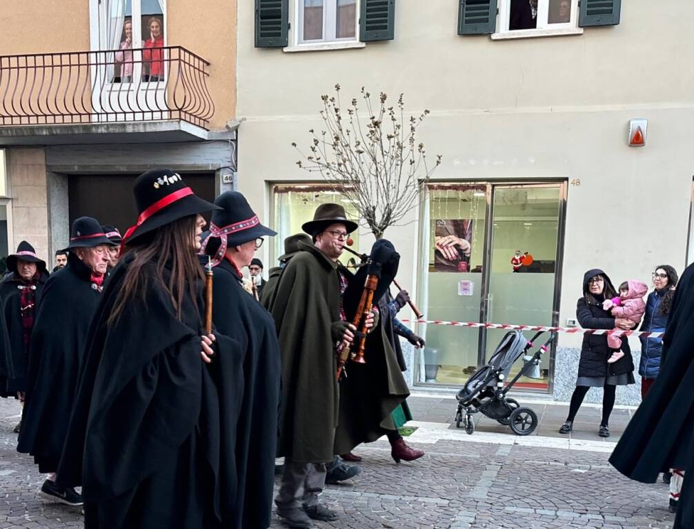 Saronno - 600 figuranti er la rievocazione storica di sant'Antonio 2025