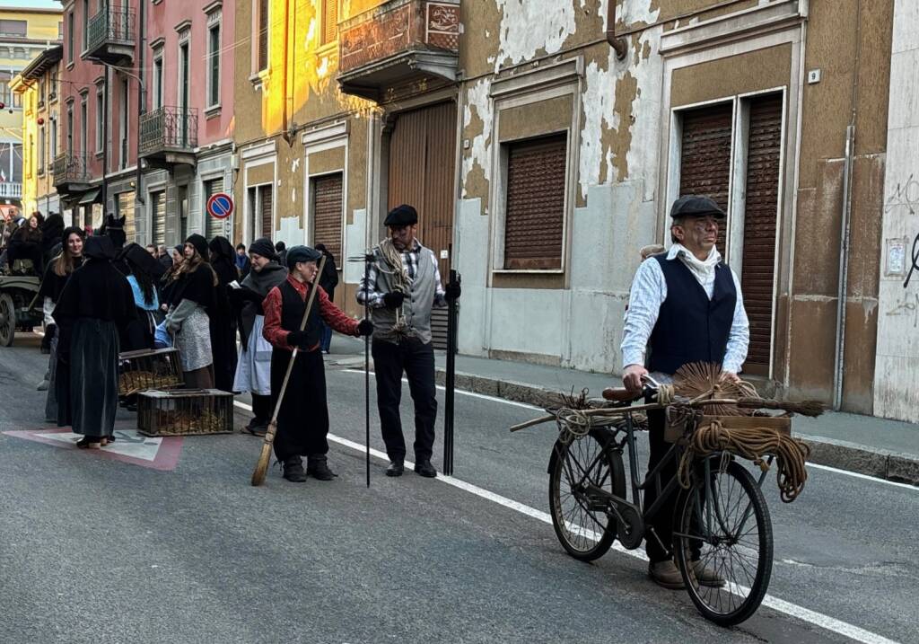 Saronno - 600 figuranti er la rievocazione storica di sant'Antonio 2025