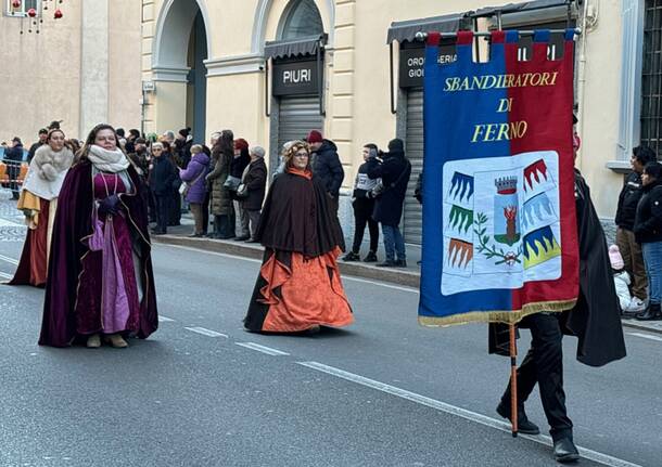 Il corteo storico di Sant’Antonio a Saronno – Le foto