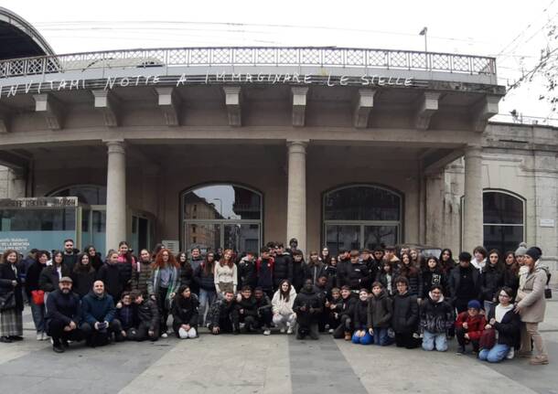 studenti castellanza binario 21