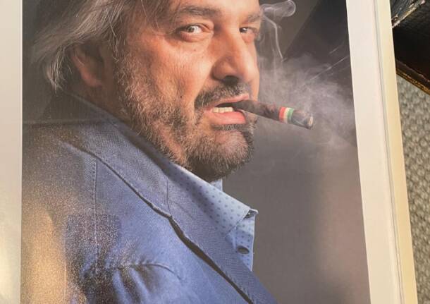 L’imprenditore legnanese immortalato con il toscano nel libro di Oliviero Toscani: “Una grande emozione”