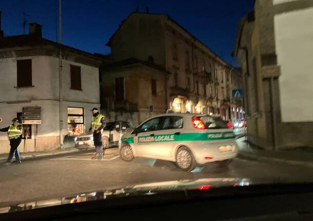 Camion in panne sul Sempione a Legnano 