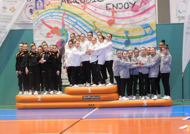 Successo per le atlete dell’AmicoSport di Legnano al quinto Trofeo Aerobic Enjoy