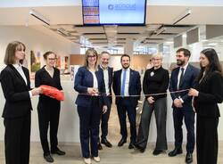 Inaugurata la nuova sede di acinque a varese