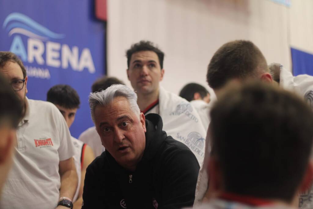 Legnano Basket - V. Imola nelle immagini di Andrea Bernasconi