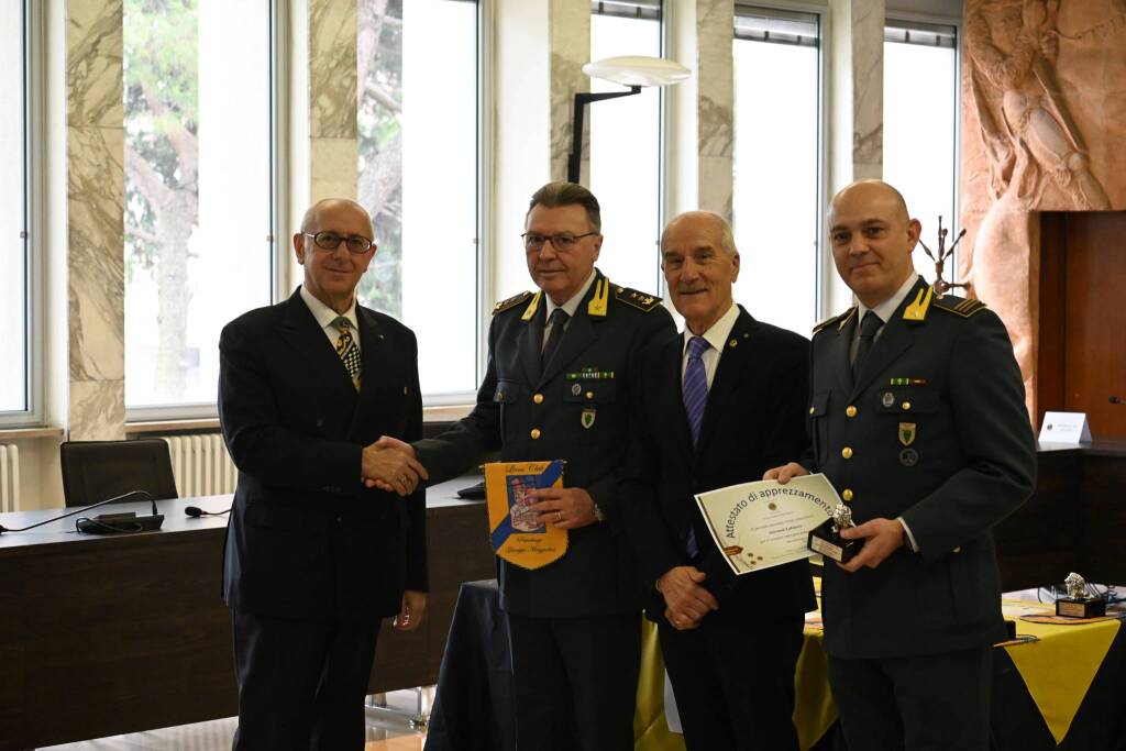 Lions Club Parabiago: la tradizionale premiazione delle Forze dell'Ordine