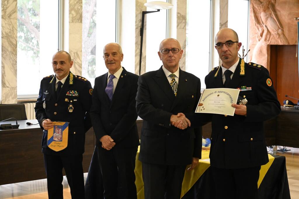 Lions Club Parabiago: la tradizionale premiazione delle Forze dell'Ordine