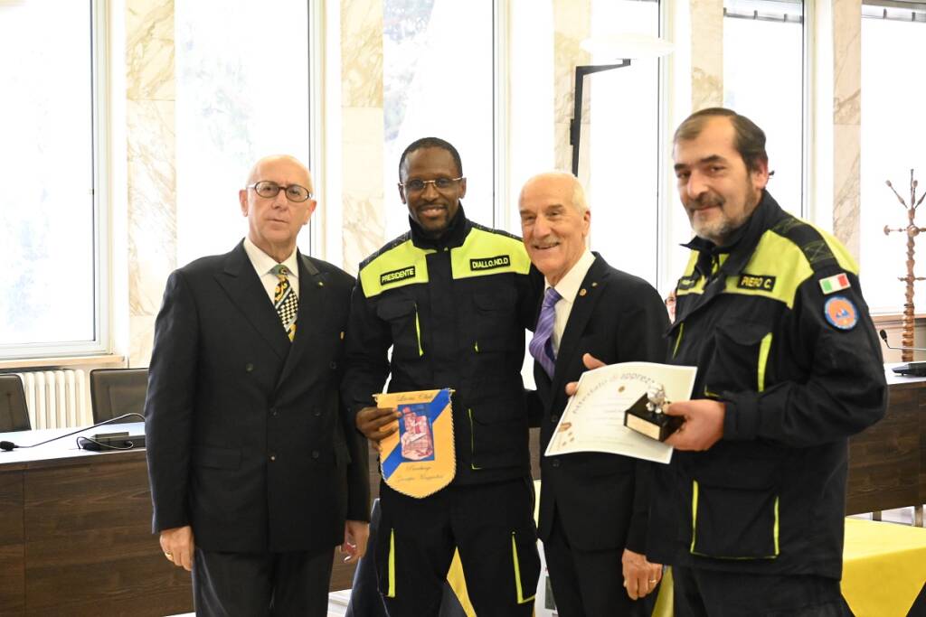 Lions Club Parabiago: la tradizionale premiazione delle Forze dell'Ordine