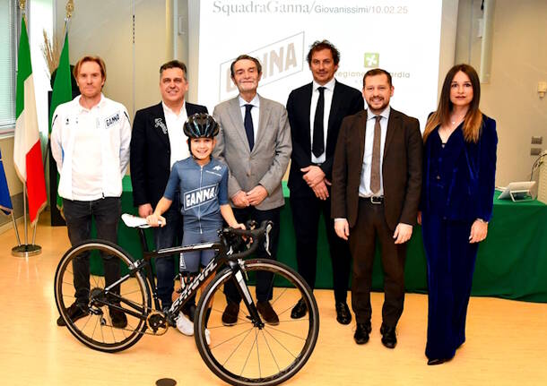 presentazione squadra ganna ciclismo giovanile,