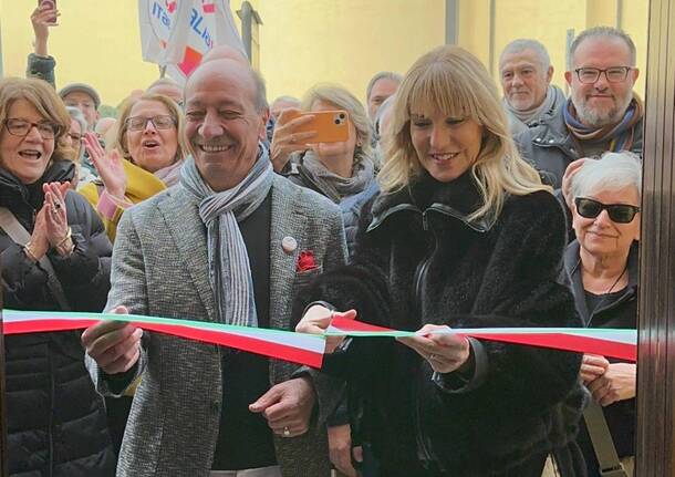 A Parabiago inaugurata una sede di Italia Viva Altomilanese