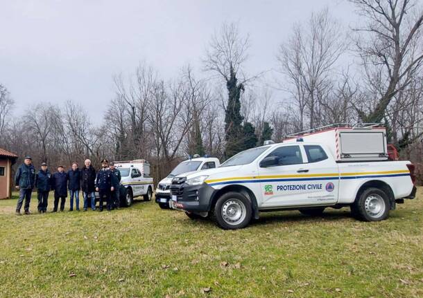 Solaro - Il nuovo mezzo antincendio del parco delle Groane