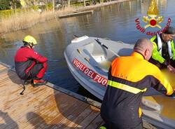 vigili del fuoco lago di varese