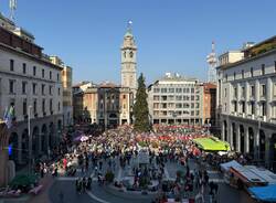 Il corteo del carnevale Bosino 2025