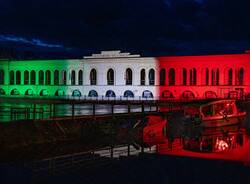 Il Panperduto s'illumina con il tricolore.