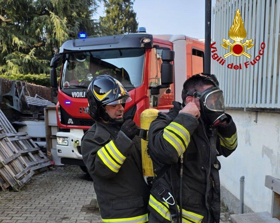 incendio azienda gorla minore