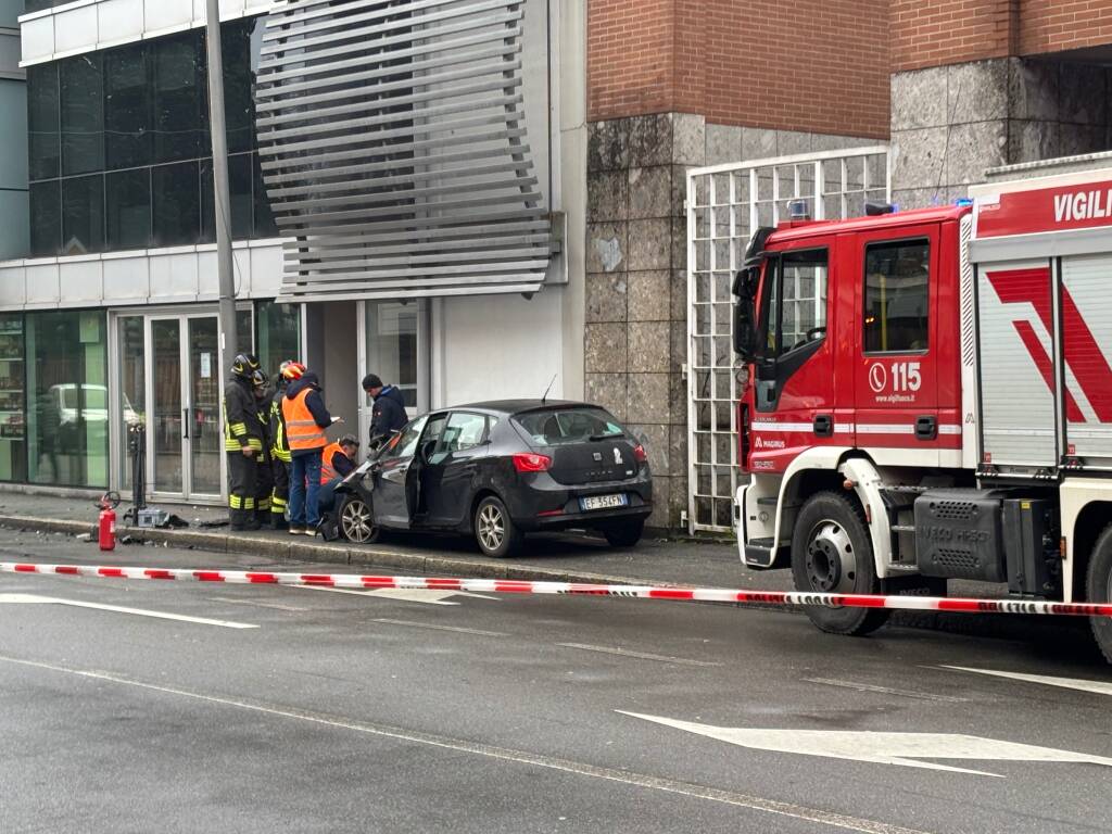 Incidente in Corso Sempione a Gallarate