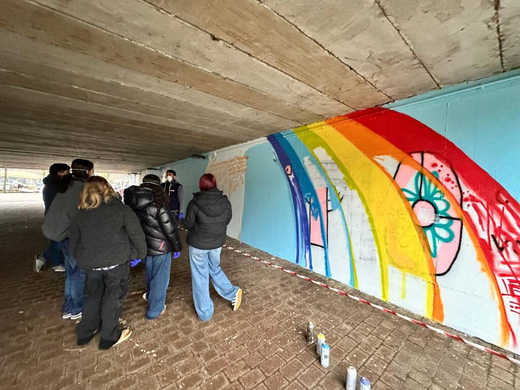 Legnano: il grande Murale per la Pace