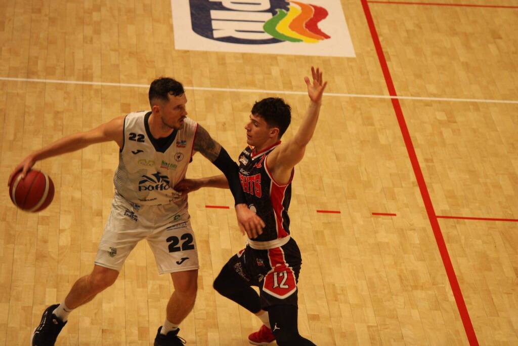 Omegna - Legnano Basket a cura di Andrea Bernasconi