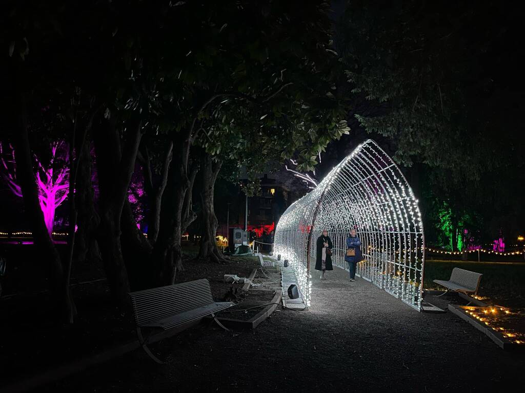 Rho, inaugurata a Villa Burba la Magic Light Garden Experience