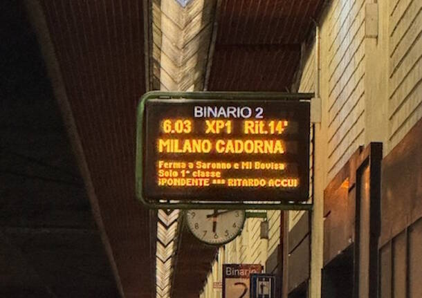 tabellone ritardo trenord lettera