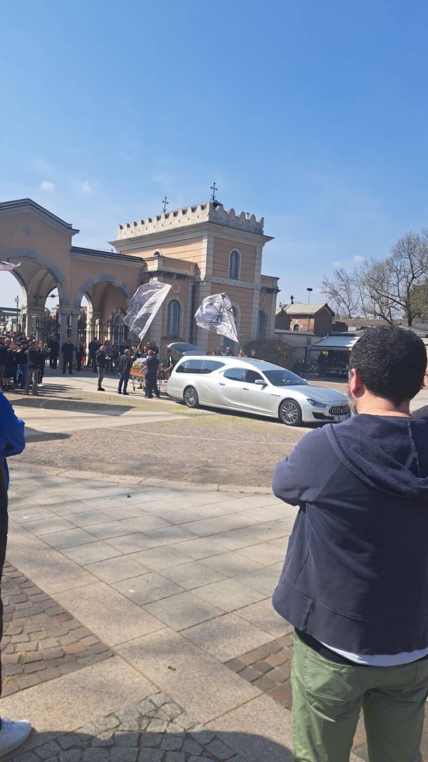 Funerale Corrado Colombo tifoso Legnano calcio