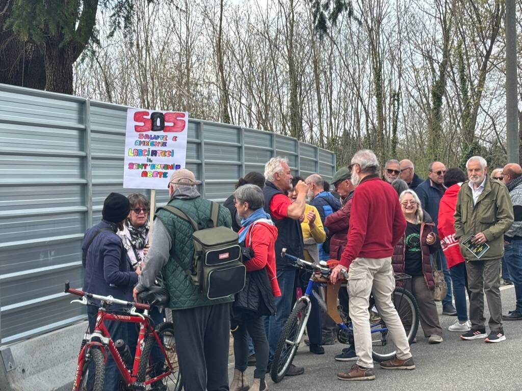 manifestazione ospedale unico Gallarate 