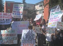 sit in scuola foscolo